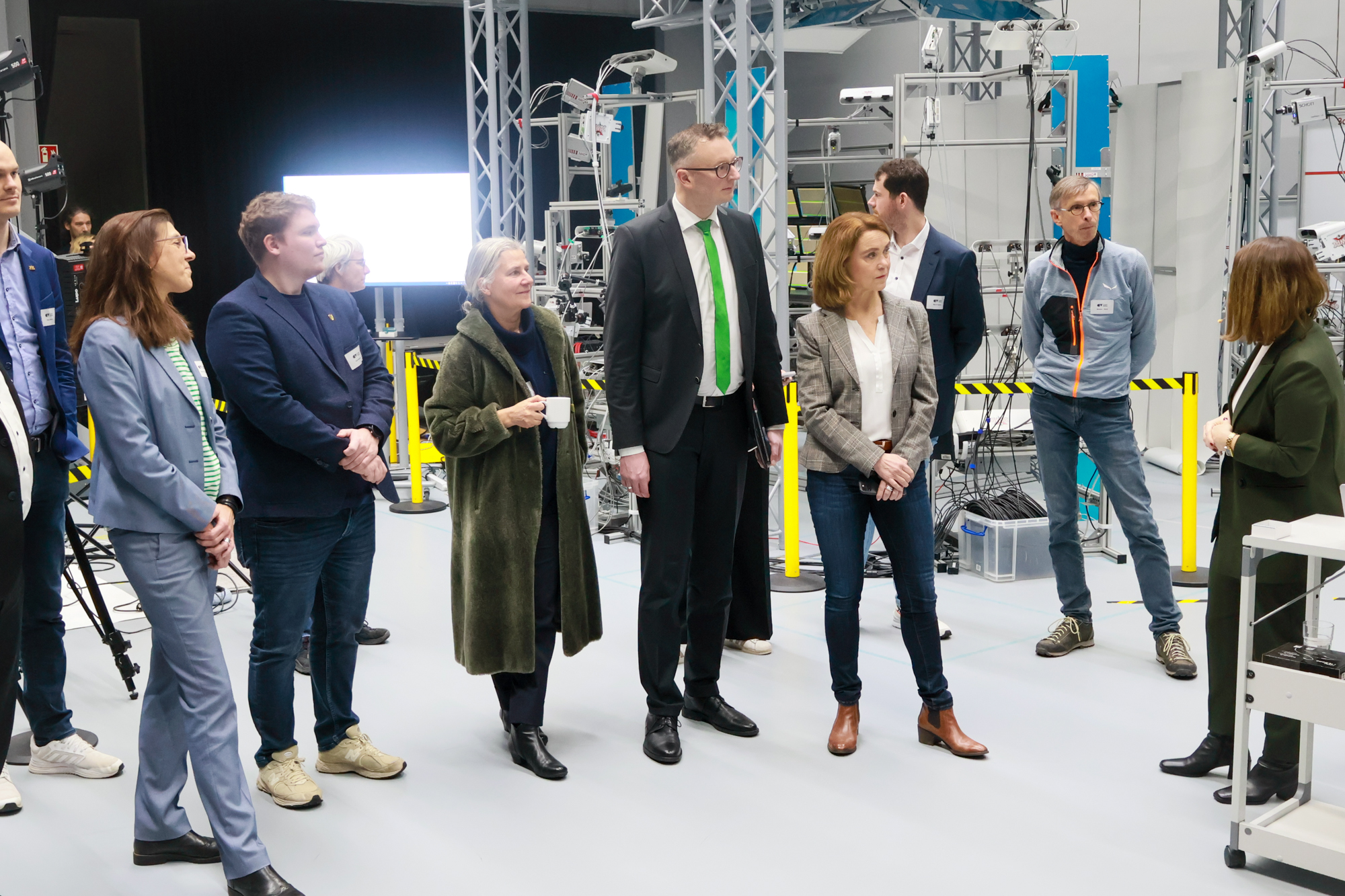 Minister Olschowski visits Cyber Valley in Tübingen